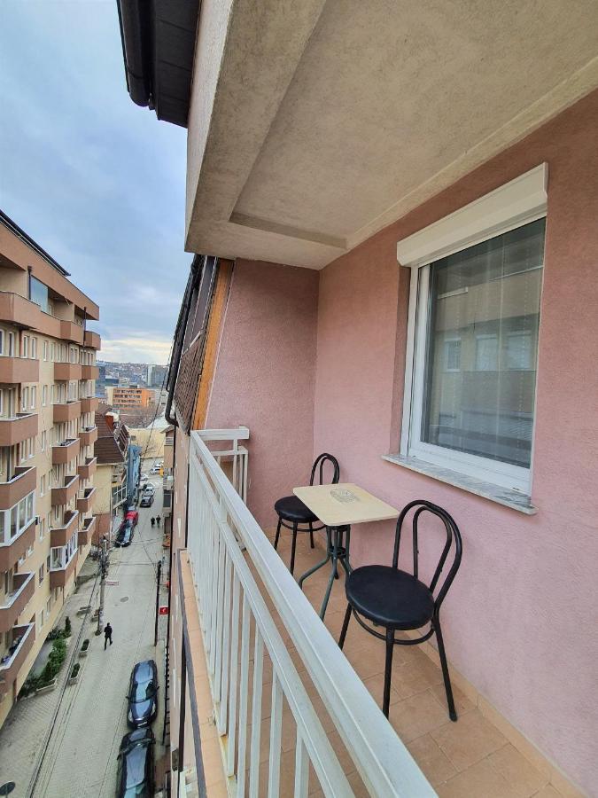 Zogu Apartments - City Center Priştine Dış mekan fotoğraf